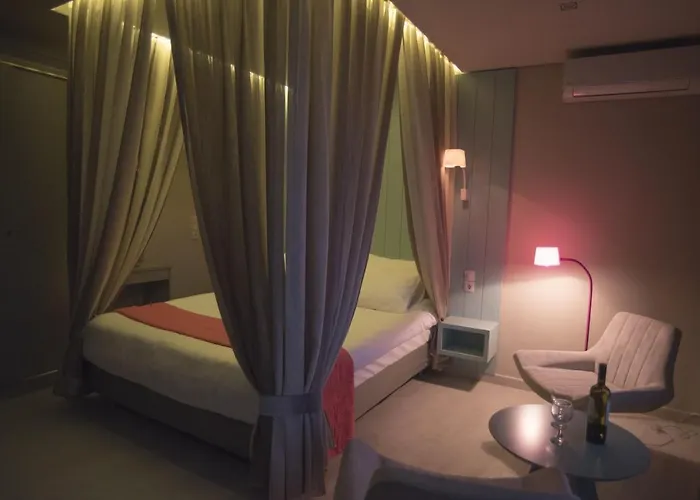 Aparthotel The Ionian View Agios Nikitas